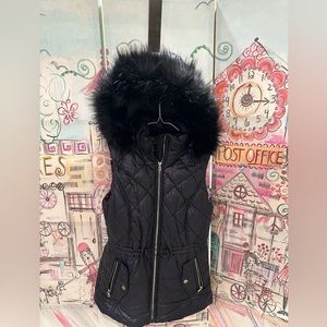 Michael Kors women’s‎ size x-small vest with hood